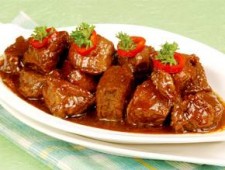 Cara Membuat Semur Daging yang Enak dan Gurih